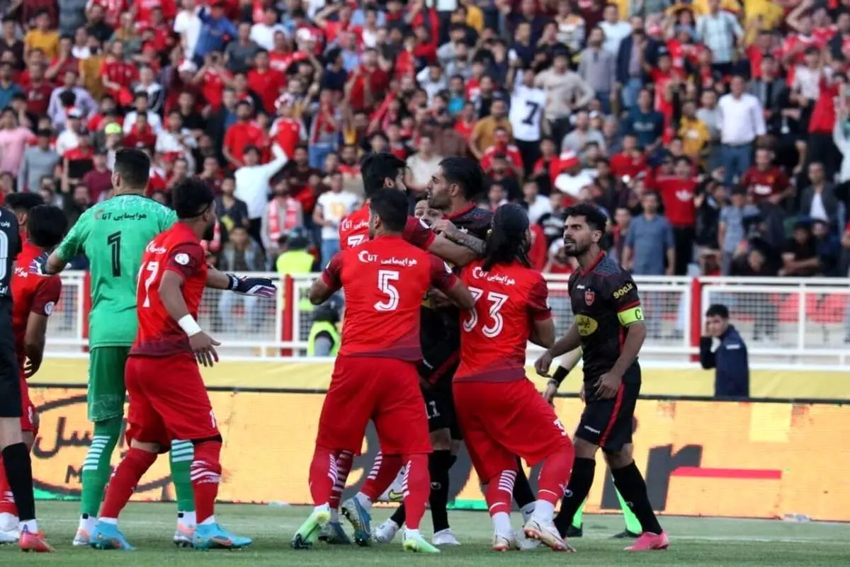 چشم‌ها به تبریز و نبرد تراکتور – پرسپولیس
