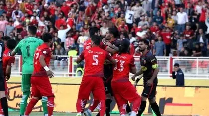 چشم‌ها به تبریز و نبرد تراکتور - پرسپولیس