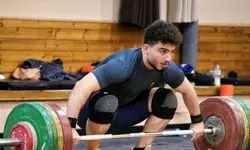 توسط سرپرست کاروان ایران، پاداش وزنه‌بردار طلایی کشورمان پرداخت شد