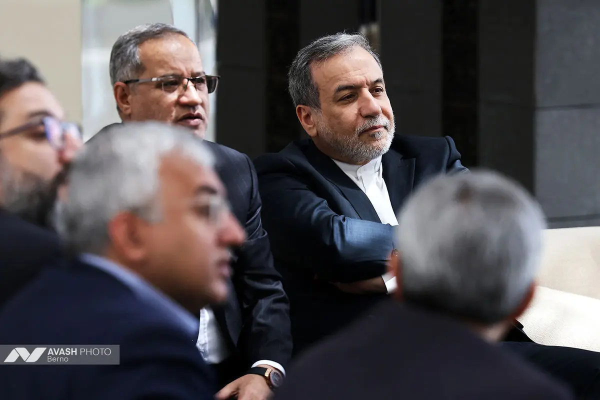 هیات مذاکره کننده ایران پیش از آغاز دور سوم مذاکرات ایران و آمریکا در عمان