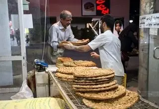 نان گران نمی‌شود
