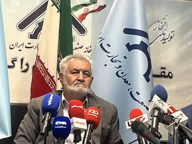 تعطیلی ۱۰ تا ۱۴ روزه واحدهای تولیدی در ماه؛ محرومیت ۵۰ درصد کارخانه‌ها از برق