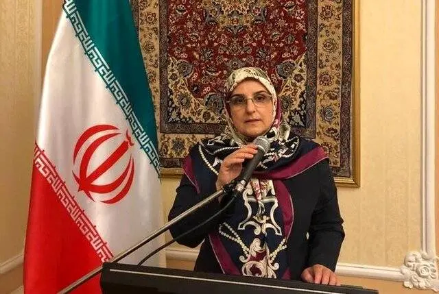 افسانه نادی پور سمت گرفت 