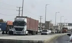 رایزنی تهران و اسلام‌آباد برای رفع موانع تردد کامیون‌ها در مرز ریمدان