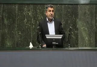 مشکل بیمه بازنشستگان به مجلس کشیده شد