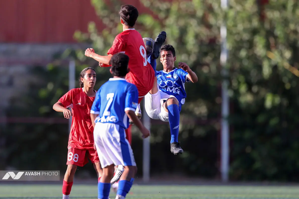 نونهالان استقلال و پرسپولیس