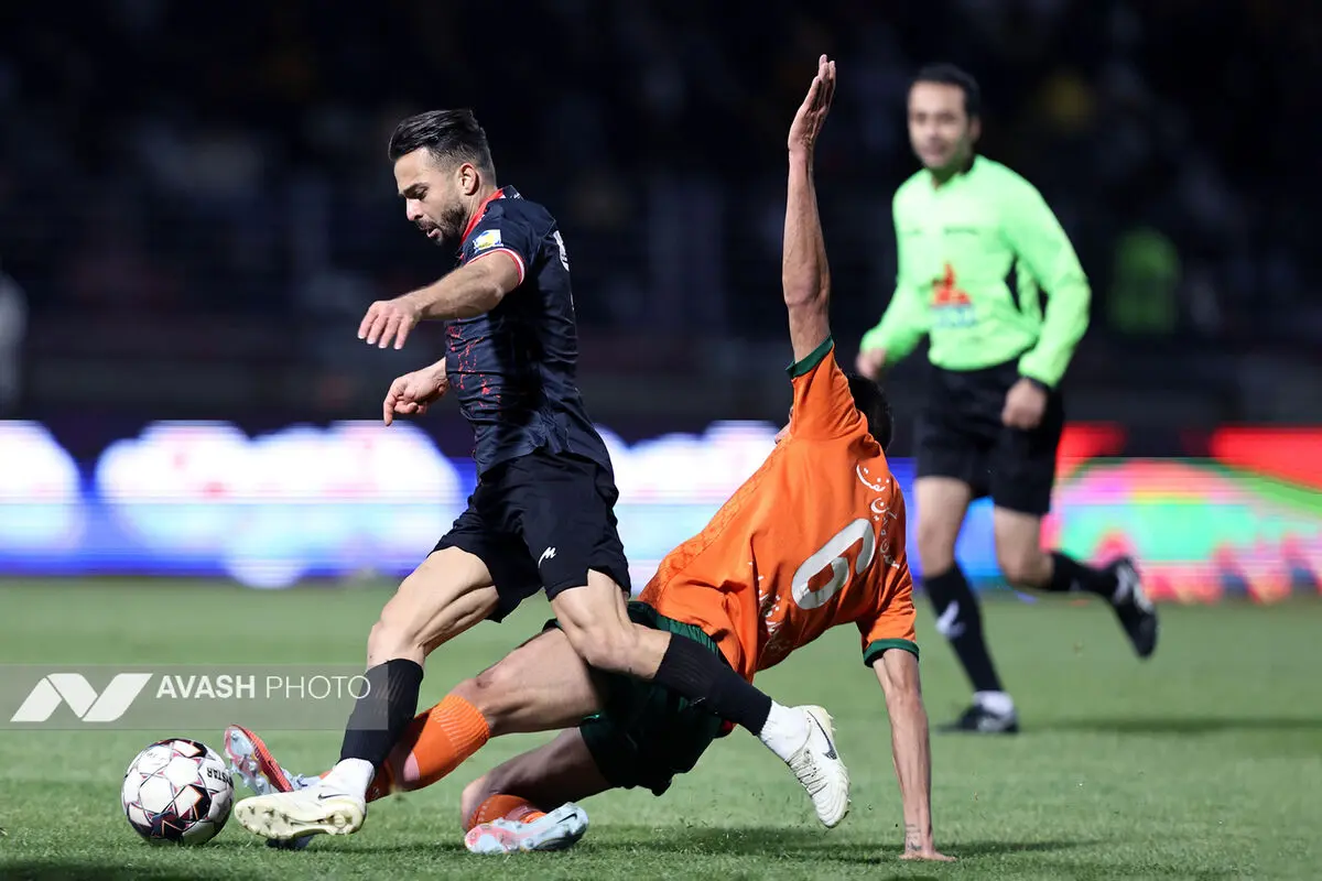 لیگ برتر فوتبال - مس رفسنجان و پرسپولیس
