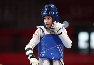 اظهارات متناقض مبینا نعمت‌زاده