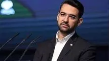 آذری جهرمی: تولید بمب اتمی در شرایط کنونی راه‌حلی سازنده برای پیشرفت و امنیت کشور نیست 