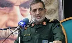 سردار نائینی: سردار سلامی فرمانده‌ای جامع، مؤمن و آینده‌نگر بود
