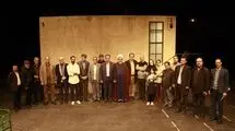 «بی‌تابستان» با حضور استاندار مرکزی و مدیرکل هنرهای نمایشی روی صحنه رفت