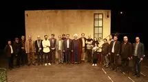 «بی‌تابستان» با حضور استاندار مرکزی و مدیرکل هنرهای نمایشی روی صحنه رفت