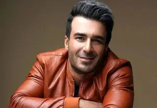 عاشقانه جالب یوسف تیموری از عشق ورزی به مادرش+تصویر