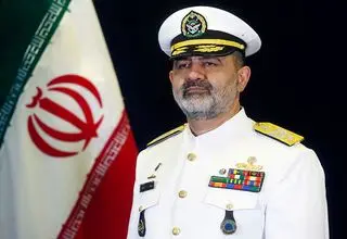 گفت‌وگوی امیر دریادار ایرانی با فرماندهان دریایی آذربایجان و قزاقستان