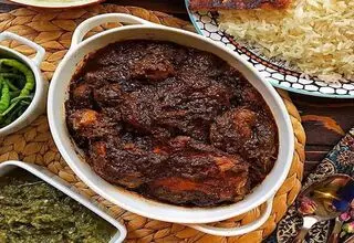 طرز تهیه مرغ ترش با رب انار
