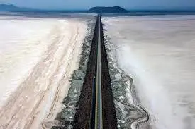 دریاچه، زخمی بر پیکر ایران