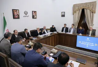 عارف: دشمنان شبانه‌روز به‌دنبال برهم زدن جو آرام کشور هستند 