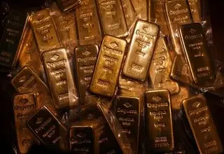 کاهش اندک قیمت طلا در معاملات روز پنجشنبه بازار جهانی