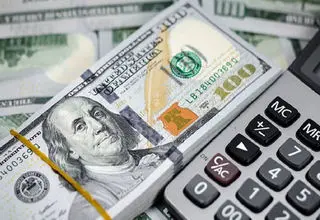 شجاعت یک تصمیم بزرگ اقتصادی؛ تیغ دولت بر گلوی رانت ارزی  