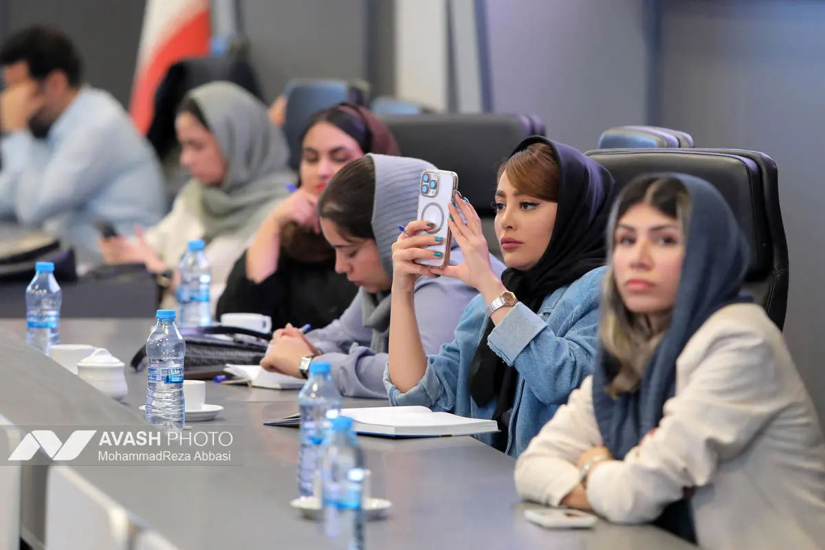 سمپوزیوم  دختران اوتیسم یران