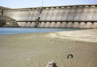 کاهش چشمگیر ورودی آب به مخازن سدهای کشور