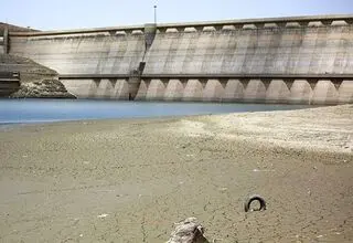 کاهش چشمگیر ورودی آب به مخازن سدهای کشور
