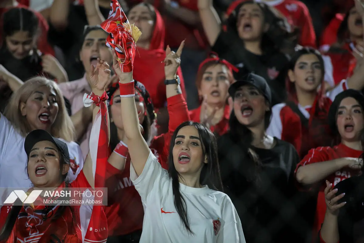 هفته ششم لیگ برتر فوتبال ایران؛ پرسپولیس - ذوب‌آهن