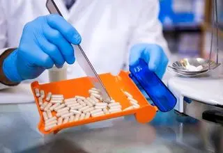 بزک بحران با عدد و رقم 