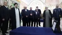 تجدید میثاق رئیس‌جمهور و اعضای دولت با آرمان‌های بنیانگذار کبیر جمهوری اسلامی ایران
