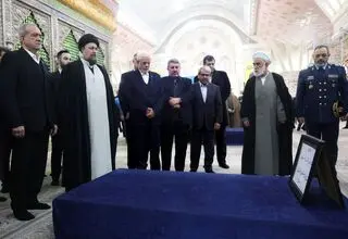 تجدید میثاق رئیس‌جمهور و اعضای دولت با آرمان‌های بنیانگذار کبیر جمهوری اسلامی ایران