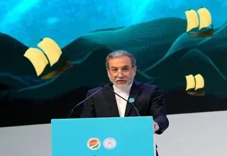 امنیت دریاها نباید ابزاری برای نفوذ قدرت‌های فرامنطقه‌ای باشد
