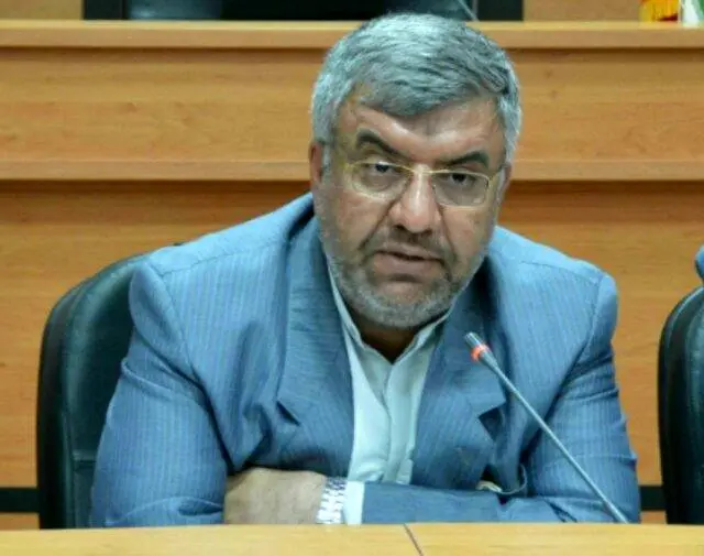 بامری: باید سرمایهگذاری را به سمت تولید هدایت کنیم