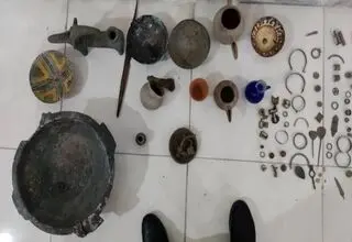 کشف ۲۷۲ قطعه اشیای تاریخی در نکا