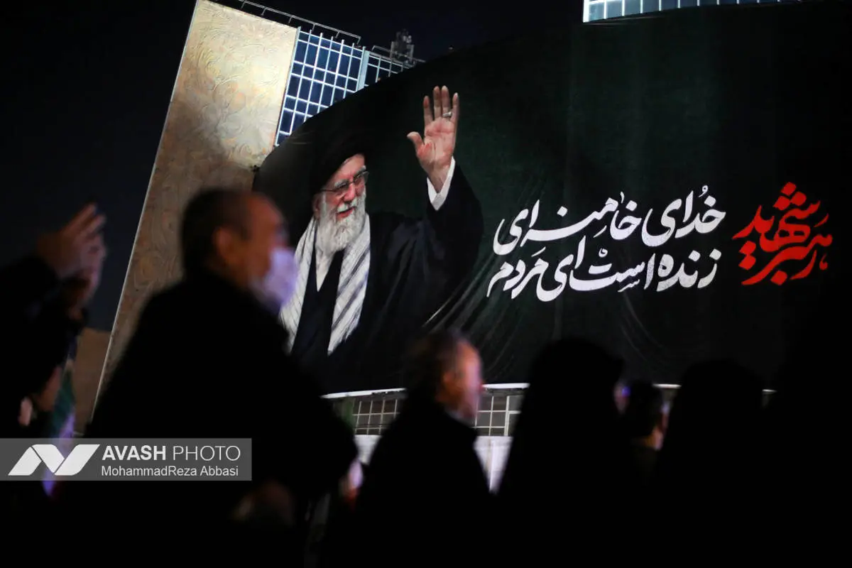 مراسم وداع با پیکر رهبر شهید انقلاب؛ امشب در مصلی تهران