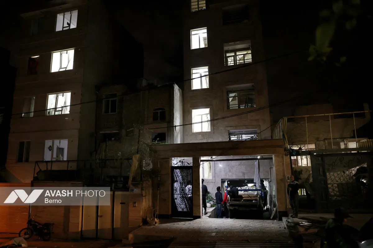 حملات شبانه آمریکایی - اسرائیلی به مناطق مسکونی تهران