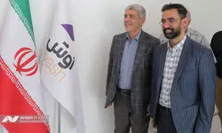 حضور آذری جهرمی و طیب نیا به مناسبت روز خبرنگار در تحریریه آوش 