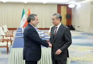 وانگ یی: چین به حمایت از ایران ادامه می‌دهد