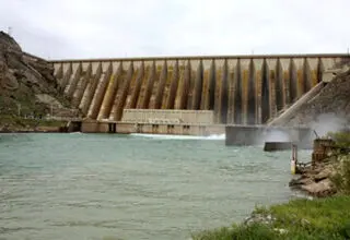 سرریز شدن یک سد دیگر در کشور