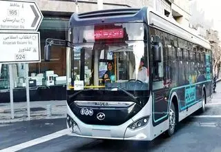 ۱۵ دستگاه اتوبوس دوکابین ۱۸‌متری در راه تهران 