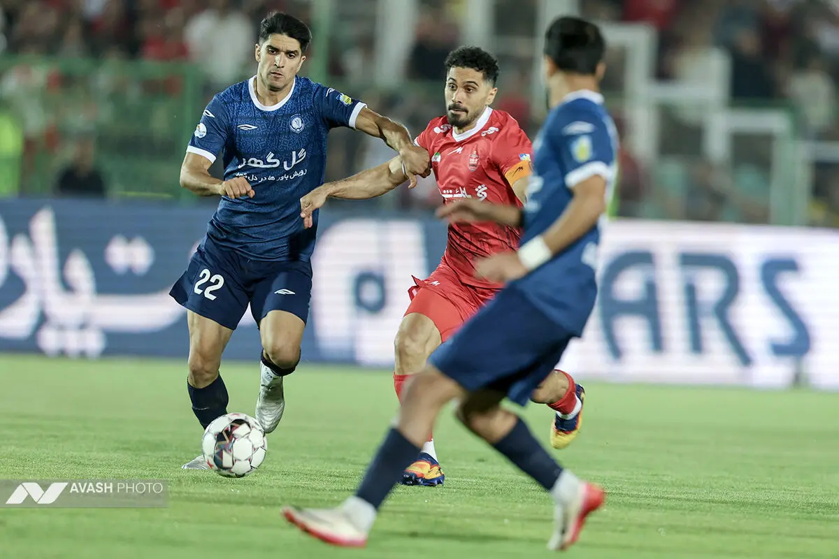 لیگ برتر فوتبال - پرسپولیس و گل‌گهر