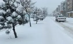 احتمال بارش برف و کاهش دما در تهران از فردا پنجشنبه ۷ آبان ۱۴۰۵