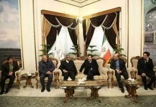 معاون رئیس‌جمهور وارد مشهد شد