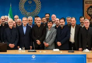 استانداران زیر فشار قدرت‌های محلی