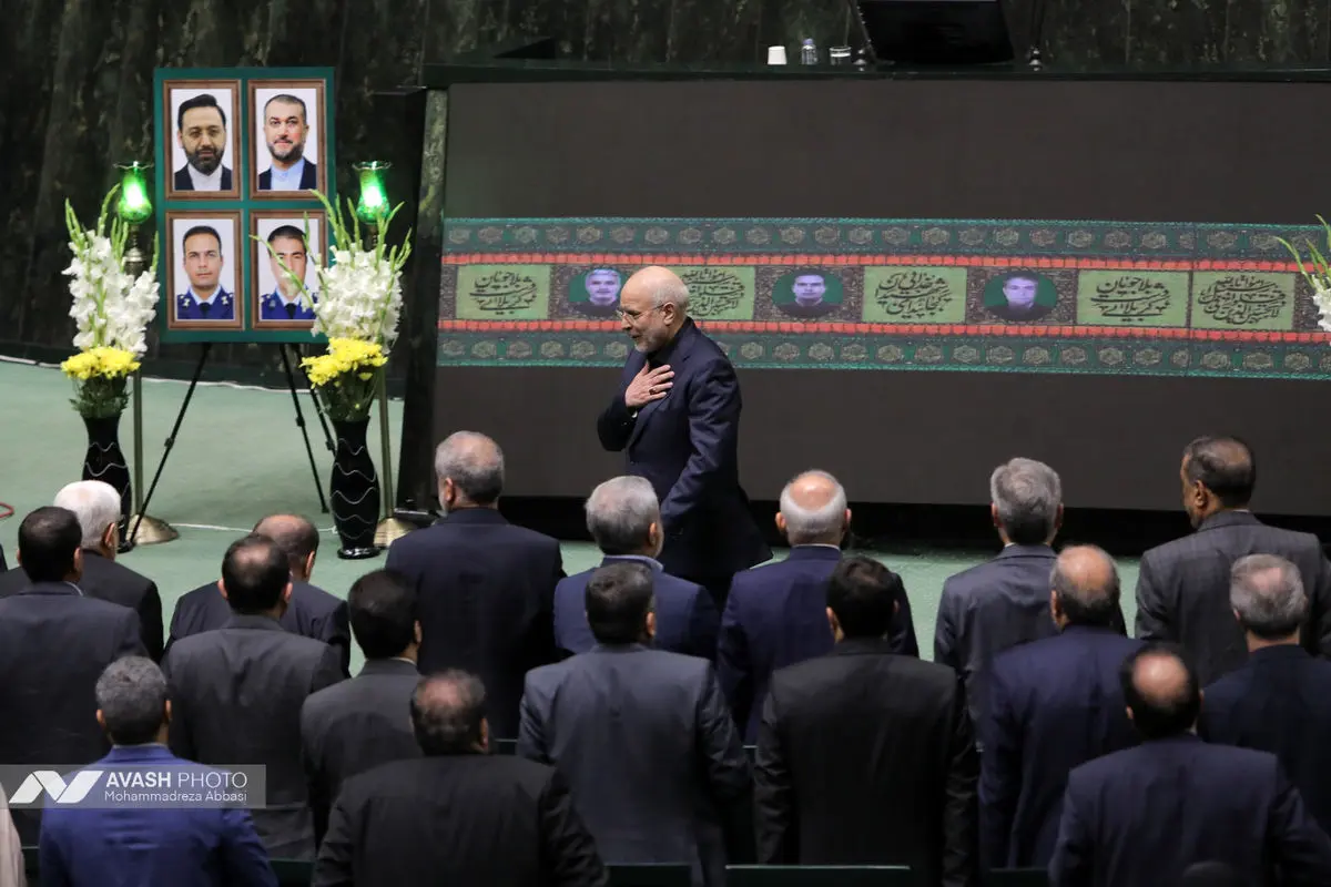 مراسم بزرگداشت شهدای خدمت در مجلس شورای اسلامی