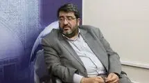 تخریب فواد ایزدی در رسانه اصولگرا: مسئله تو این است که با آن روابط فامیلی و نسب، چرا در تصمیم‌گیری‌ها جایی نداری!