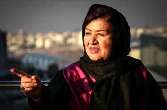 انتقاد پوران درخشنده از سینما