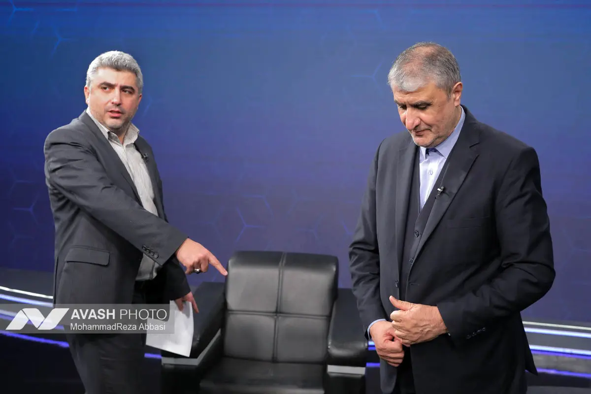 بازدید محمد اسلامی رئیس سازمان انرژی اتمی از تحریریه آوش