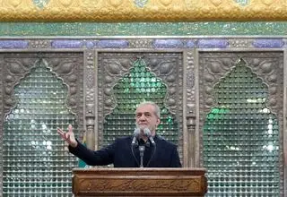 پزشکیان: نمی‌توانم مسئول کشوری باشم که یک عده گرسنه دارد