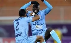 درخشش مهاجم اکوادوری چادرملو