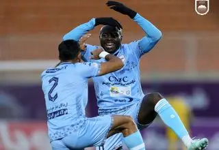 درخشش مهاجم اکوادوری چادرملو